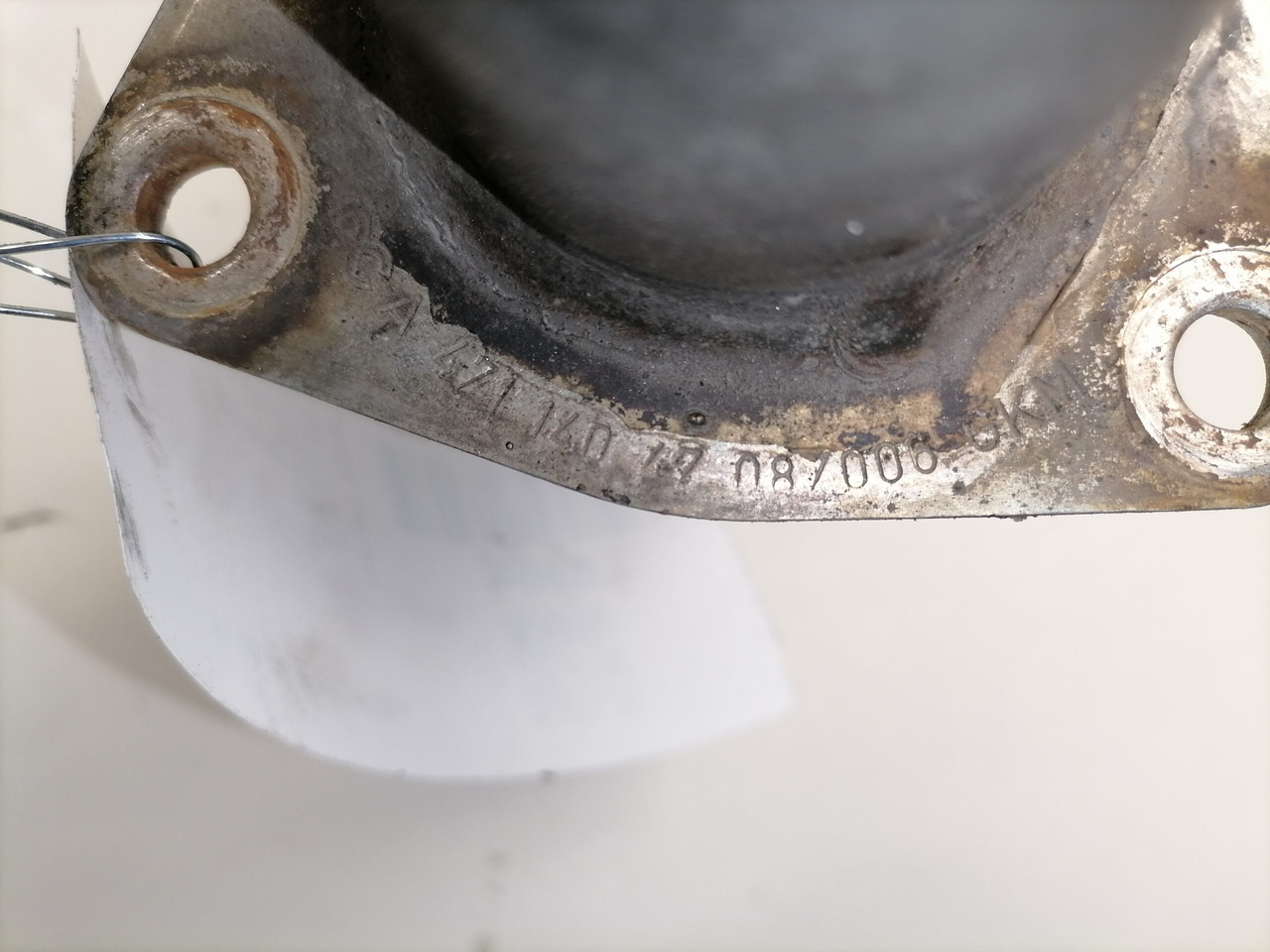 Mercedes-Benz EGR pipe A4711404708 - Sistema de escape por Camião: foto 4 Mercedes-Benz EGR pipe A4711404708 - Sistema de escape por Camião: foto 4