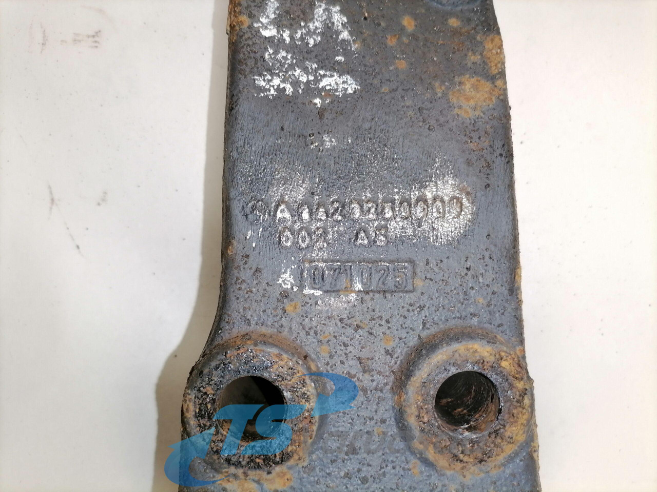 Mercedes-Benz Läbilöögipuks A9423250909 - Suspensão por Camião: foto 4 Mercedes-Benz Läbilöögipuks A9423250909 - Suspensão por Camião: foto 4