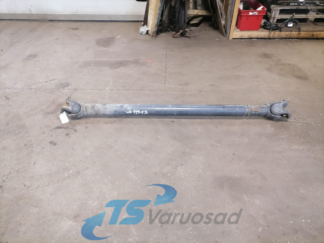 Mercedes-Benz Propeller shaft A6574103402 - Veio de transmissão por Camião: foto 1 Mercedes-Benz Propeller shaft A6574103402 - Veio de transmissão por Camião: foto 1