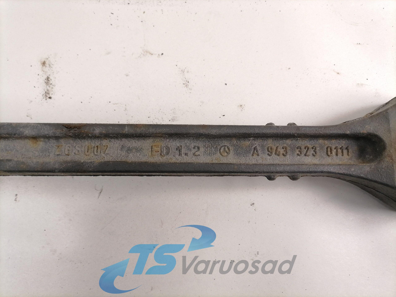Mercedes-Benz Stabilisaatorvarda liigend A9433230111 - Barra estabilizadora por Camião: foto 5 Mercedes-Benz Stabilisaatorvarda liigend A9433230111 - Barra estabilizadora por Camião: foto 5