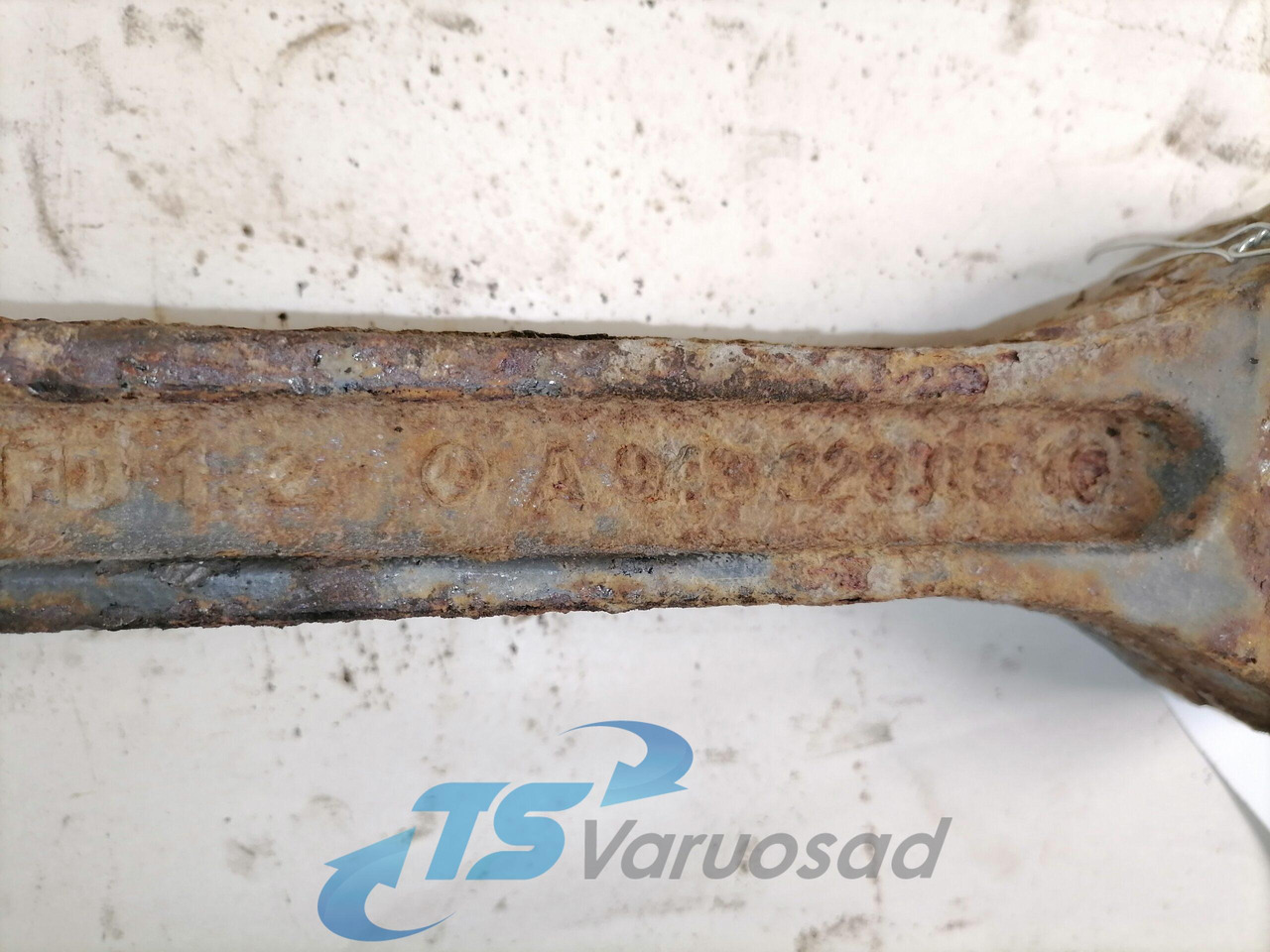 Mercedes-Benz Stabilisaatorvarda liigend A9433230516 - Barra estabilizadora por Camião: foto 2 Mercedes-Benz Stabilisaatorvarda liigend A9433230516 - Barra estabilizadora por Camião: foto 2