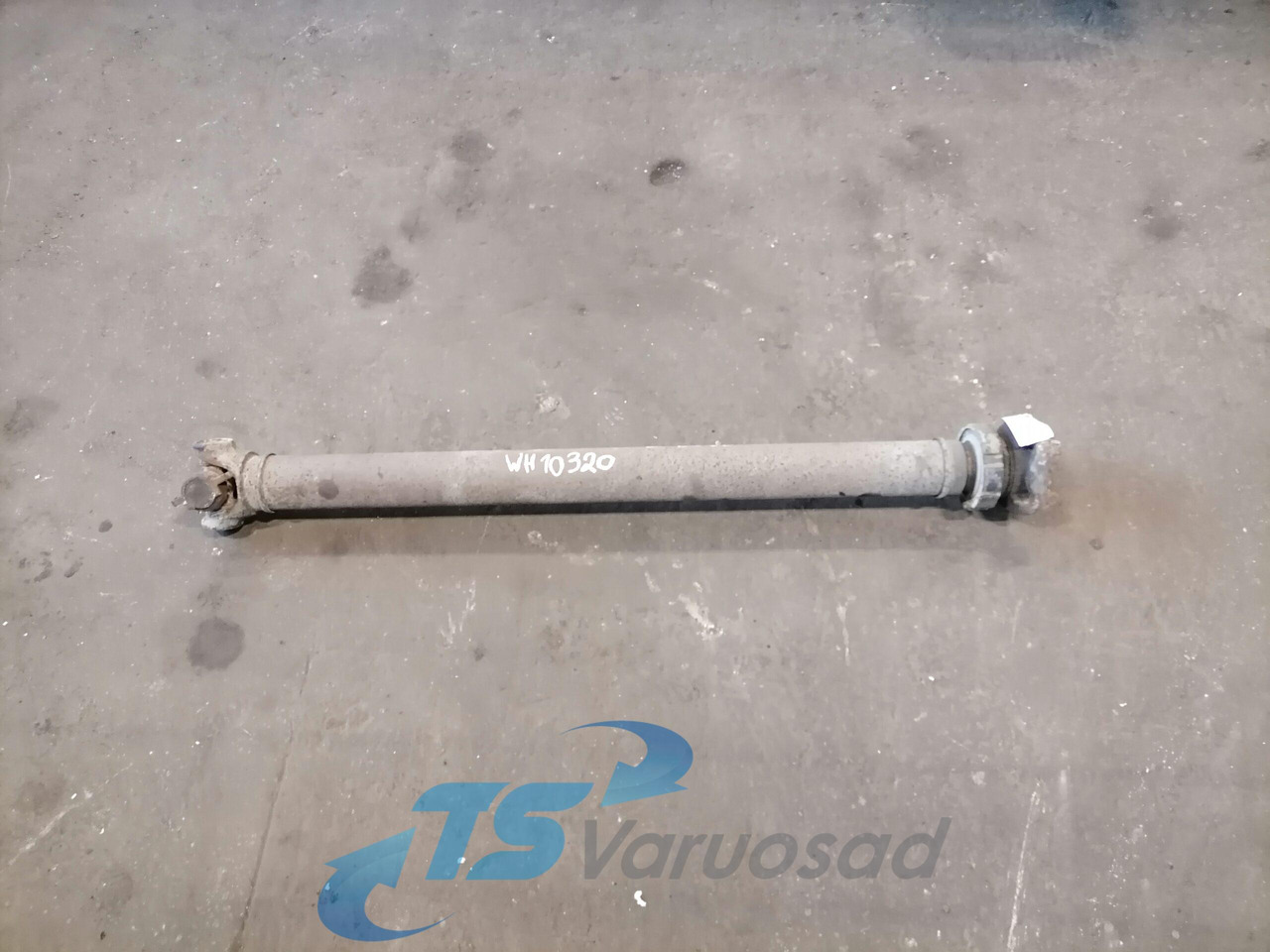 Propeller shaft 1759164 - Veio de transmissão por Camião: foto 1 Propeller shaft 1759164 - Veio de transmissão por Camião: foto 1