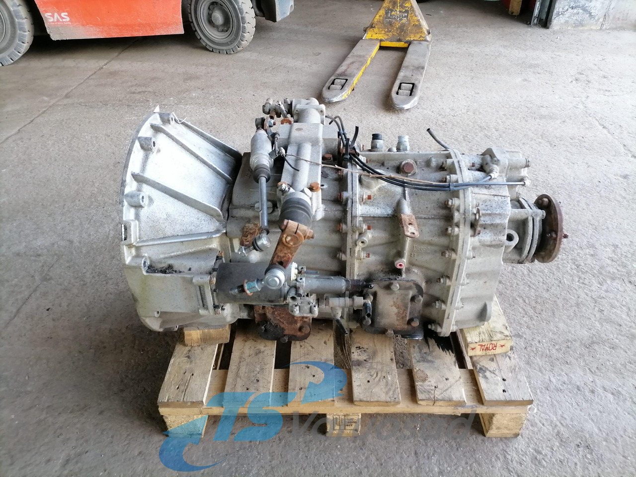 Renault Käigukast Y06365 - Caixas de velocidade e peças por Camião: foto 2 Renault Käigukast Y06365 - Caixas de velocidade e peças por Camião: foto 2