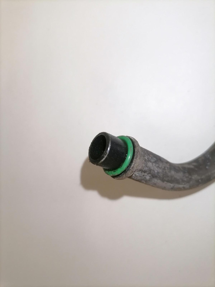 Scania A/C pipe 1446212 - Aquecimento/ Ventilação por Camião: foto 3 Scania A/C pipe 1446212 - Aquecimento/ Ventilação por Camião: foto 3