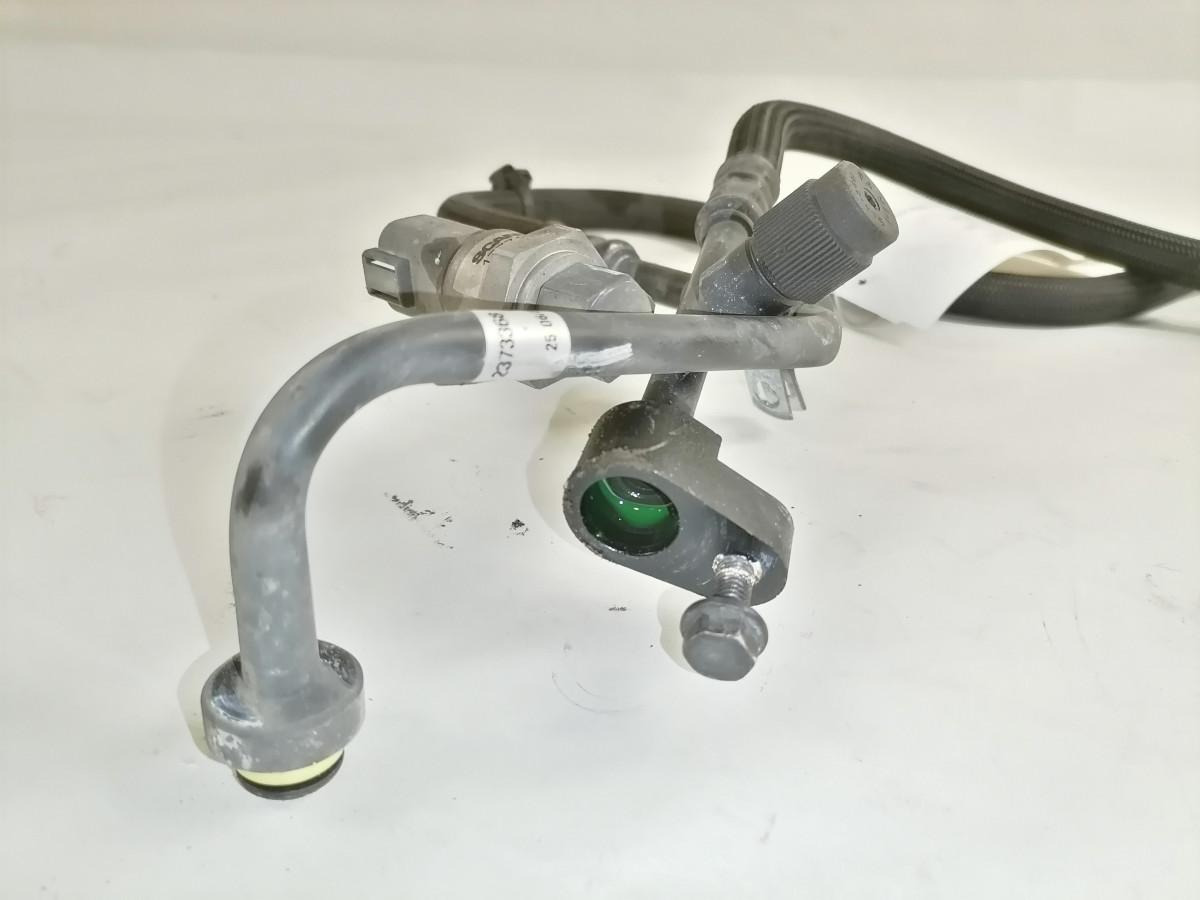 Scania A/C pipe 2373368 - Aquecimento/ Ventilação por Camião: foto 3 Scania A/C pipe 2373368 - Aquecimento/ Ventilação por Camião: foto 3