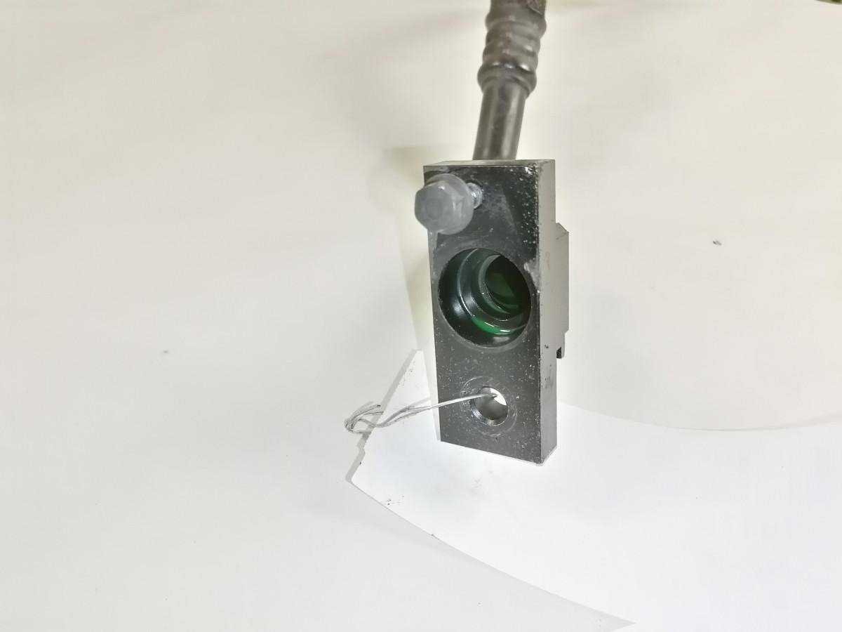 Scania A/C pipe 2433362 - Aquecimento/ Ventilação por Camião: foto 3 Scania A/C pipe 2433362 - Aquecimento/ Ventilação por Camião: foto 3