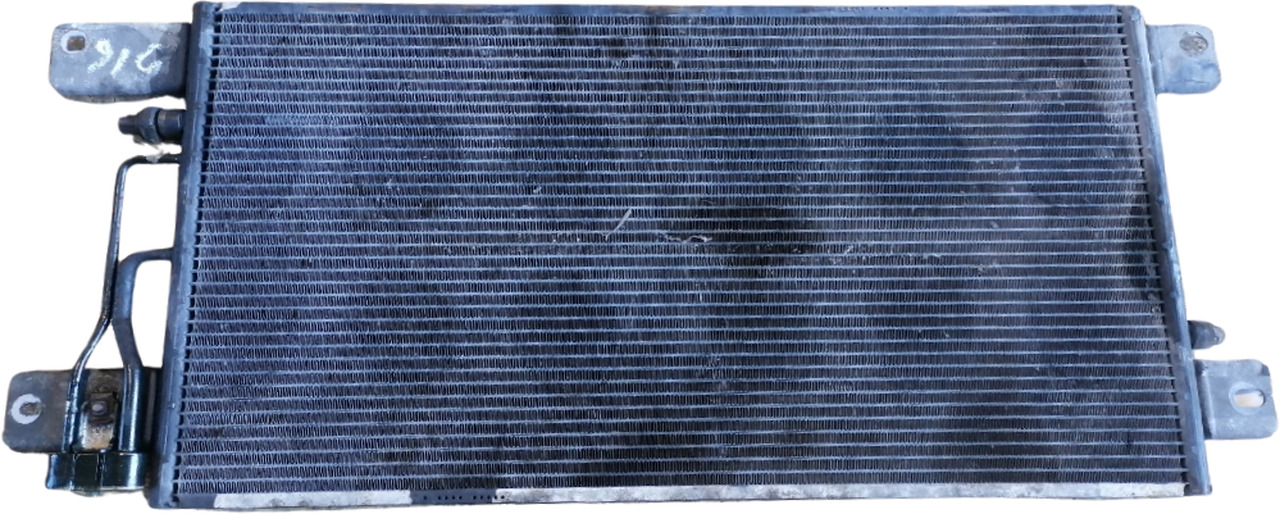Scania A/C radiator 1790840 - Aquecimento/ Ventilação por Camião: foto 1 Scania A/C radiator 1790840 - Aquecimento/ Ventilação por Camião: foto 1