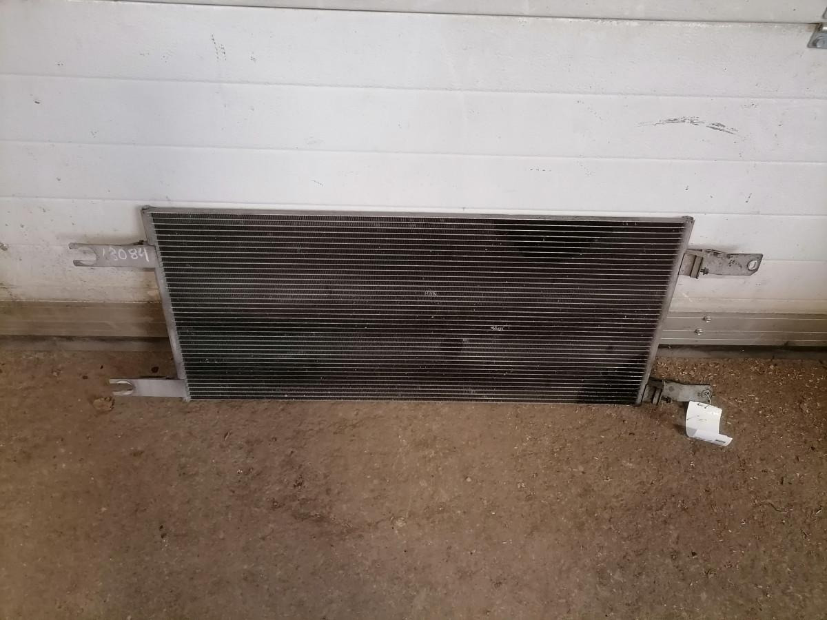 Scania A/C radiator 2715918 - Aquecimento/ Ventilação por Camião: foto 2 Scania A/C radiator 2715918 - Aquecimento/ Ventilação por Camião: foto 2