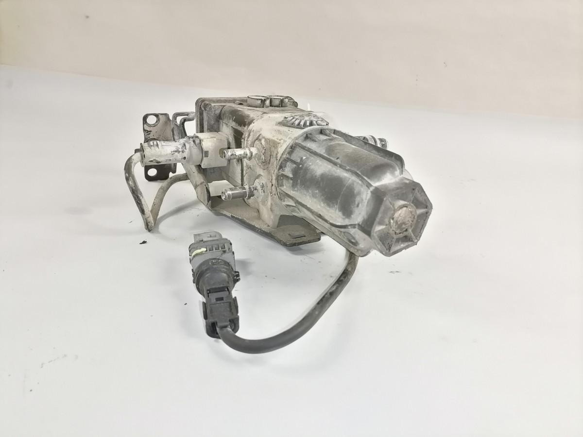 Scania ADBlue pump 2963717 - Sistema de combustível por Camião: foto 4 Scania ADBlue pump 2963717 - Sistema de combustível por Camião: foto 4