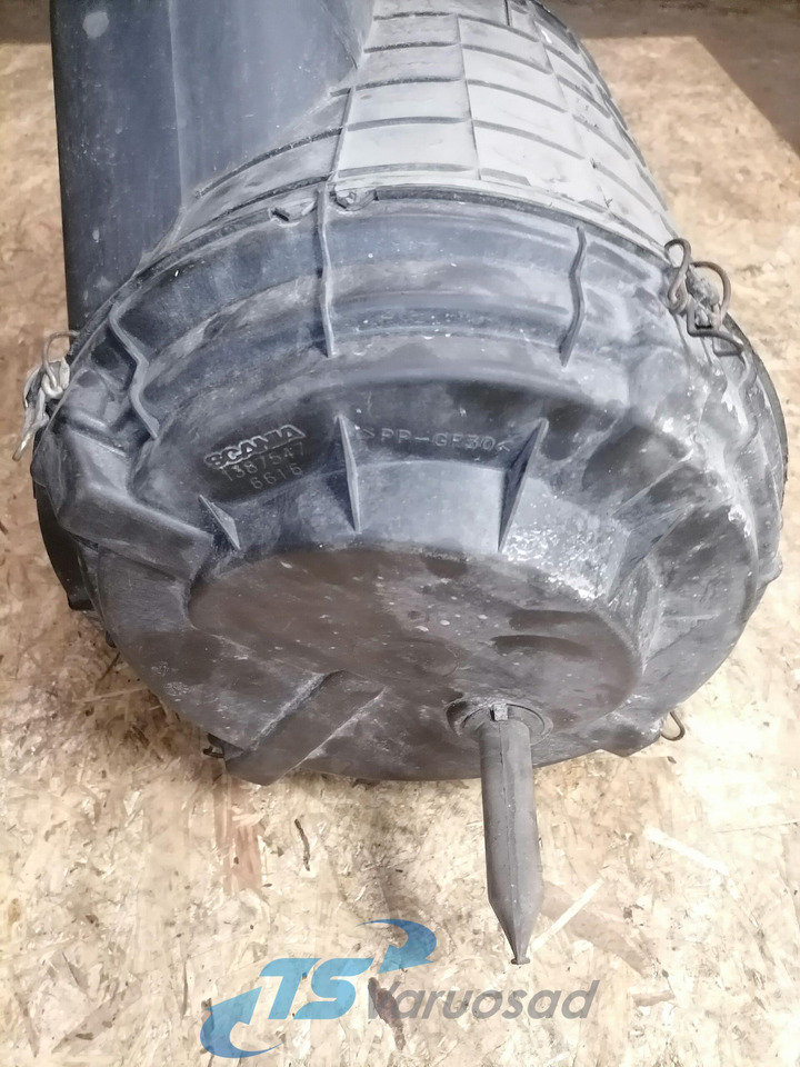 Scania Air filter housing 1801772 - Sistema de admissão de ar por Camião: foto 4 Scania Air filter housing 1801772 - Sistema de admissão de ar por Camião: foto 4