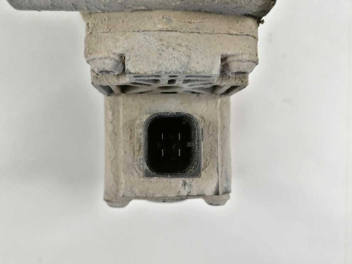 Scania Air suspension control valve, ECAS 1889796 - Válvula de freio por Camião: foto 3 Scania Air suspension control valve, ECAS 1889796 - Válvula de freio por Camião: foto 3