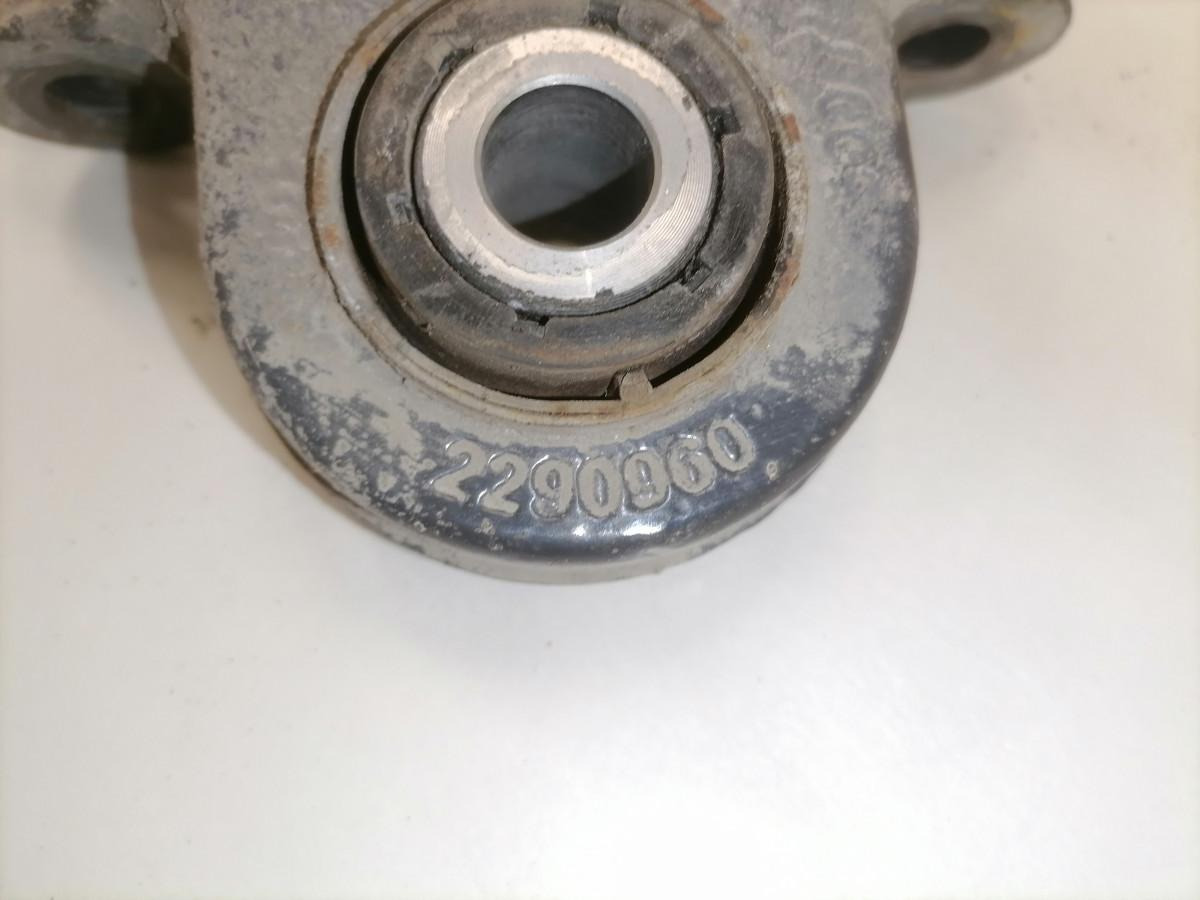 Scania Anti roll bar bracket 2290960 - Barra estabilizadora por Camião: foto 5 Scania Anti roll bar bracket 2290960 - Barra estabilizadora por Camião: foto 5