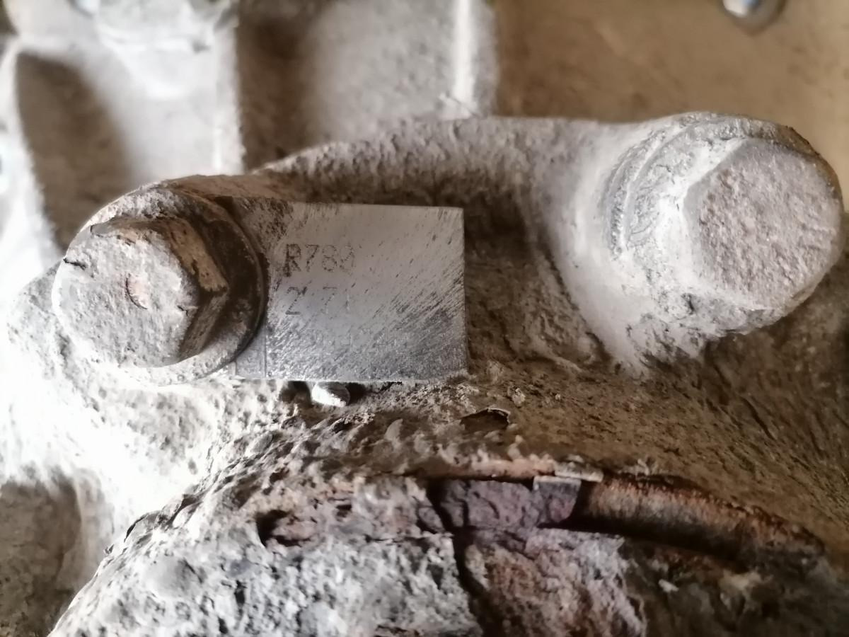 Scania Axel gear 2052040 - Comando final por Camião: foto 5 Scania Axel gear 2052040 - Comando final por Camião: foto 5