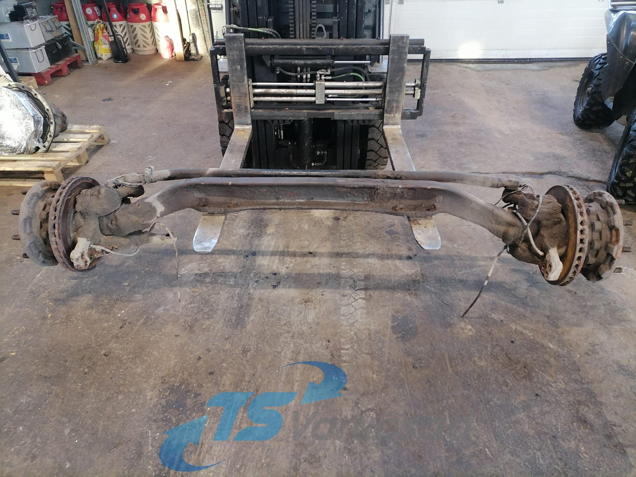 Scania Axel housing 1394399 - Eixo dianteiro por Camião: foto 1 Scania Axel housing 1394399 - Eixo dianteiro por Camião: foto 1