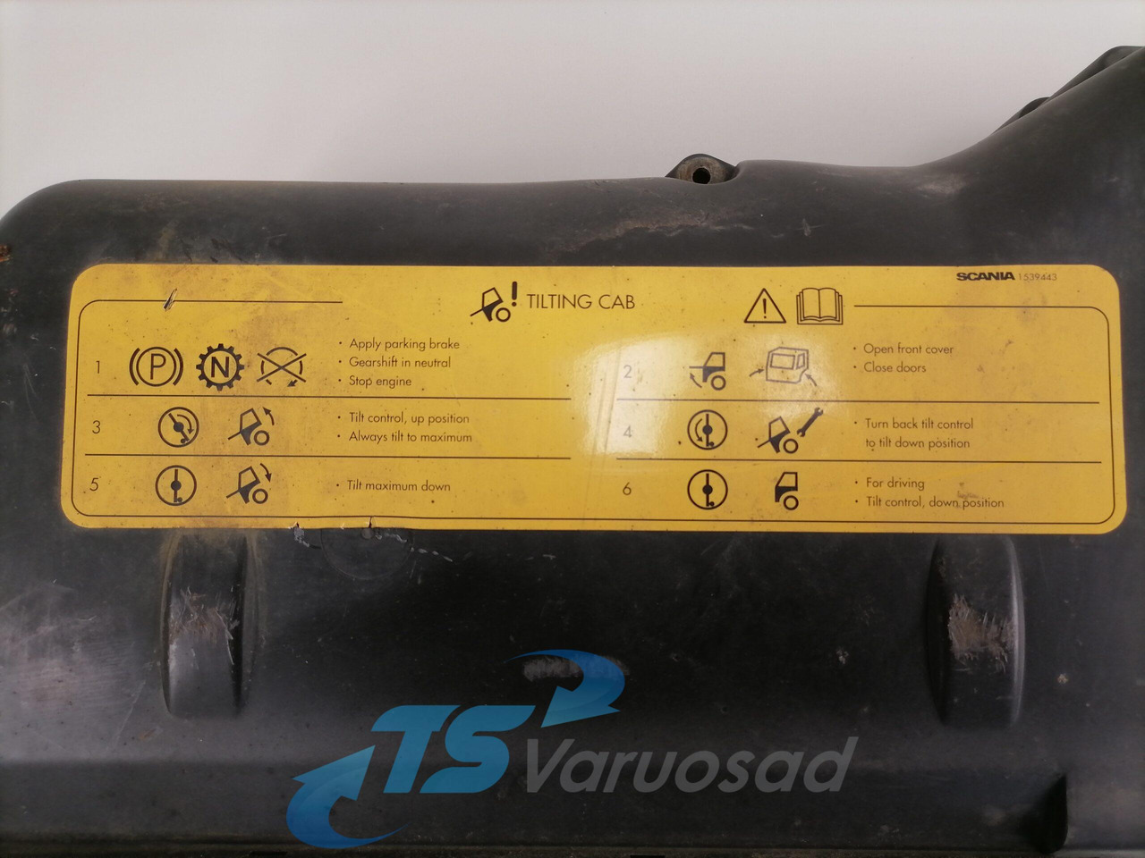 Scania Blower cover 1731388 - Peça universal por Camião: foto 3 Scania Blower cover 1731388 - Peça universal por Camião: foto 3