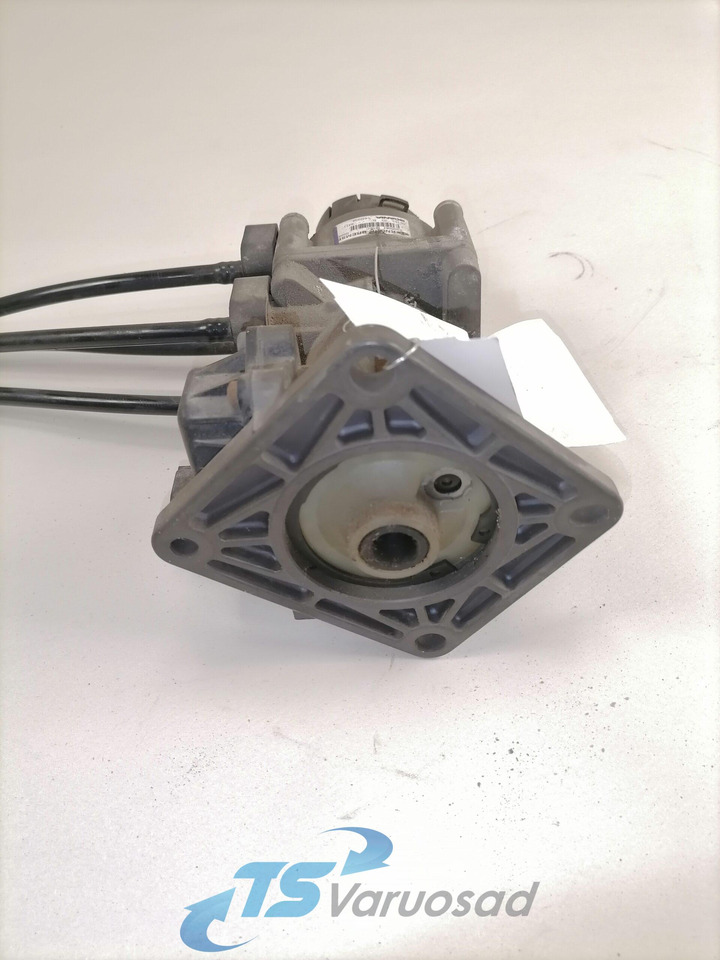 Scania Brake pressure control 1442938 - Válvula de freio por Camião: foto 2 Scania Brake pressure control 1442938 - Válvula de freio por Camião: foto 2