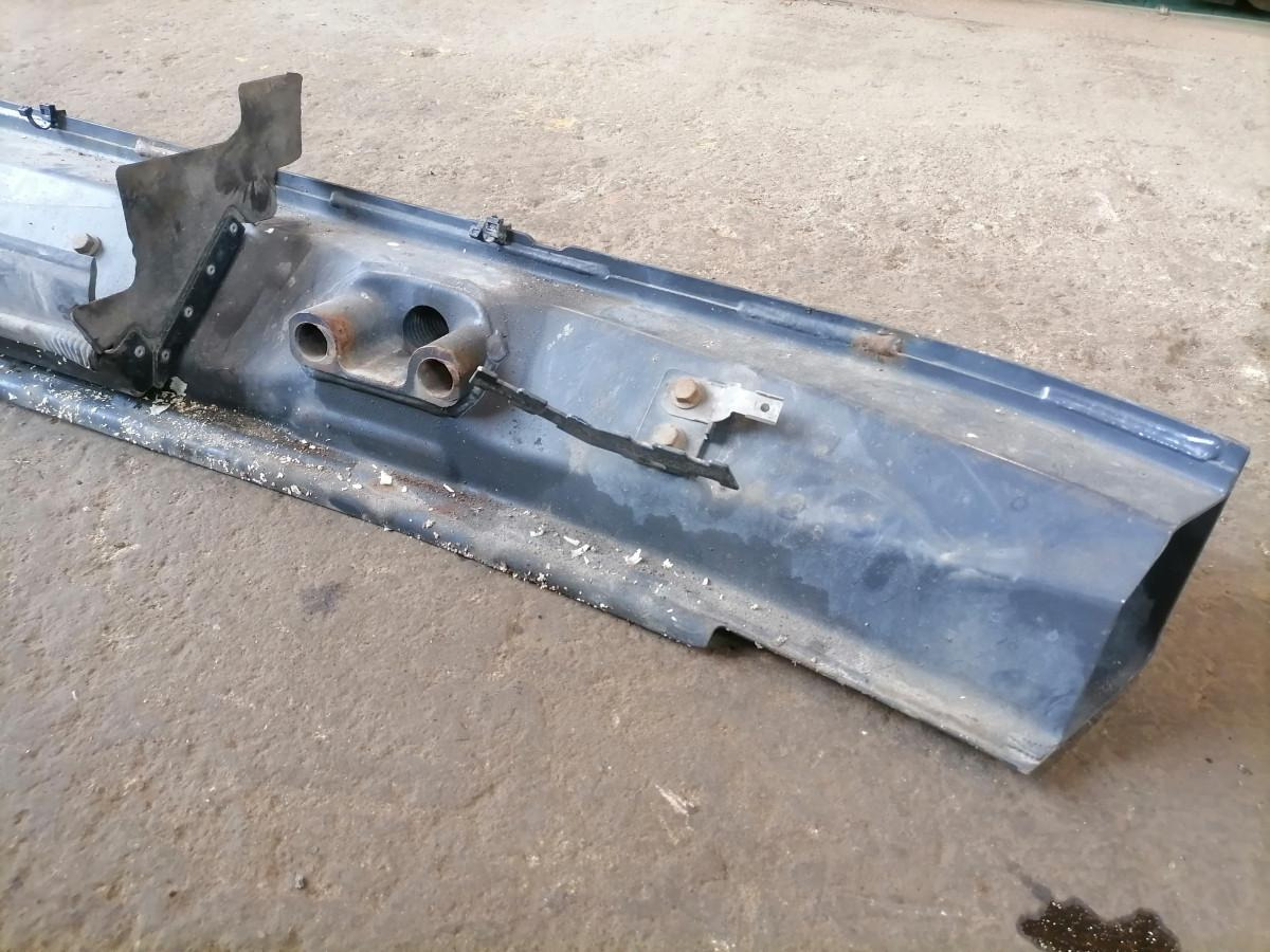 Scania Bumper 3082333 - Para-choque por Camião: foto 5 Scania Bumper 3082333 - Para-choque por Camião: foto 5