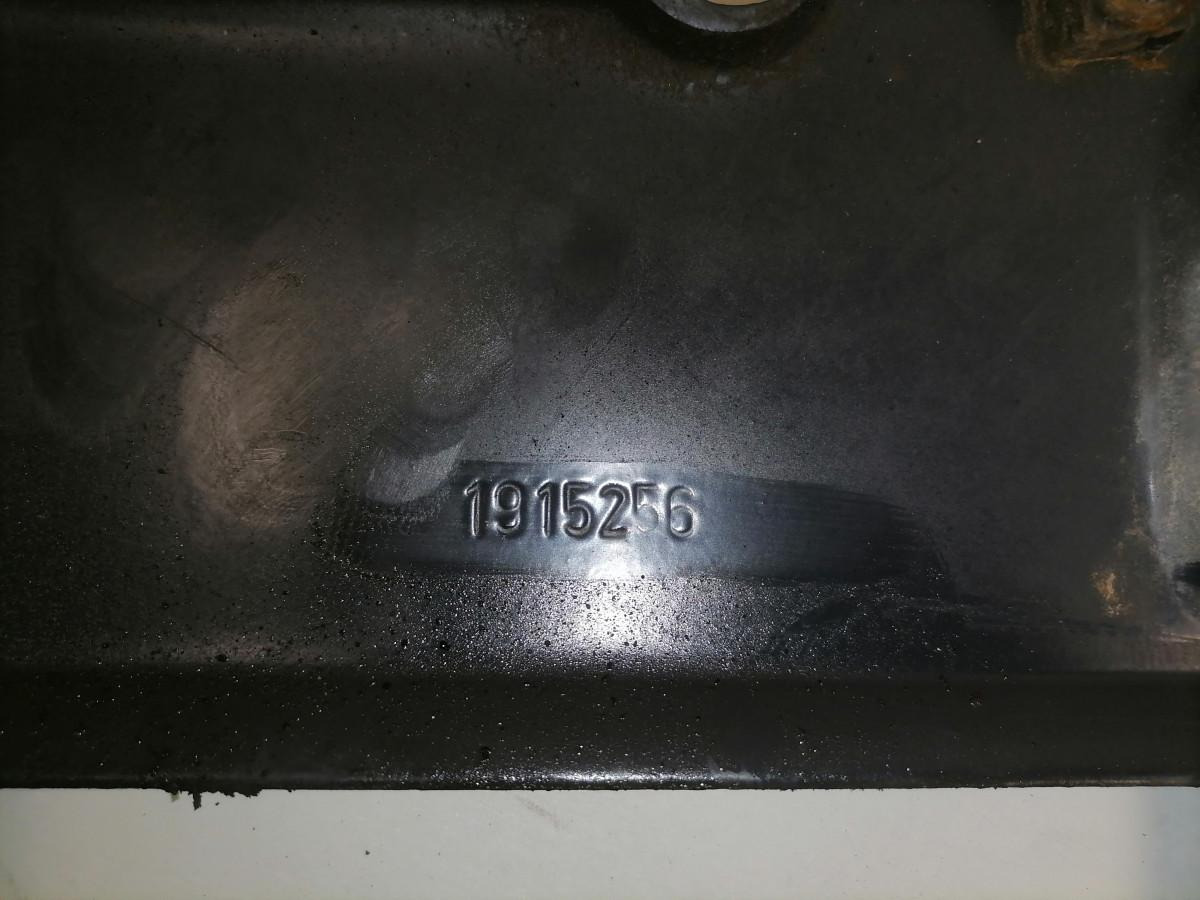 Scania Bumper bracket 1915256 - Para-choque por Camião: foto 4 Scania Bumper bracket 1915256 - Para-choque por Camião: foto 4