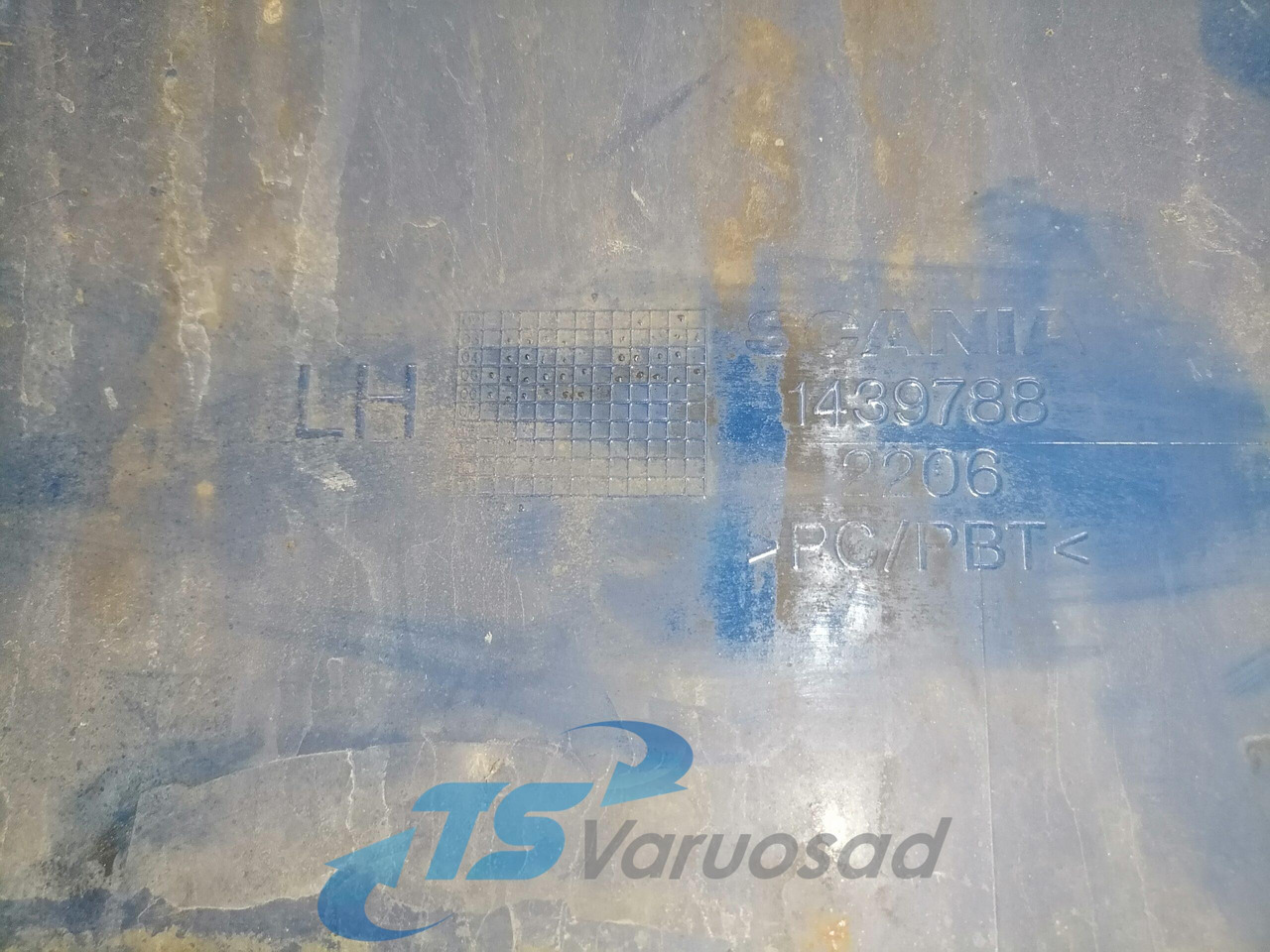 Scania Bumper cover 1439788 - Canto do pára-choque por Camião: foto 2 Scania Bumper cover 1439788 - Canto do pára-choque por Camião: foto 2