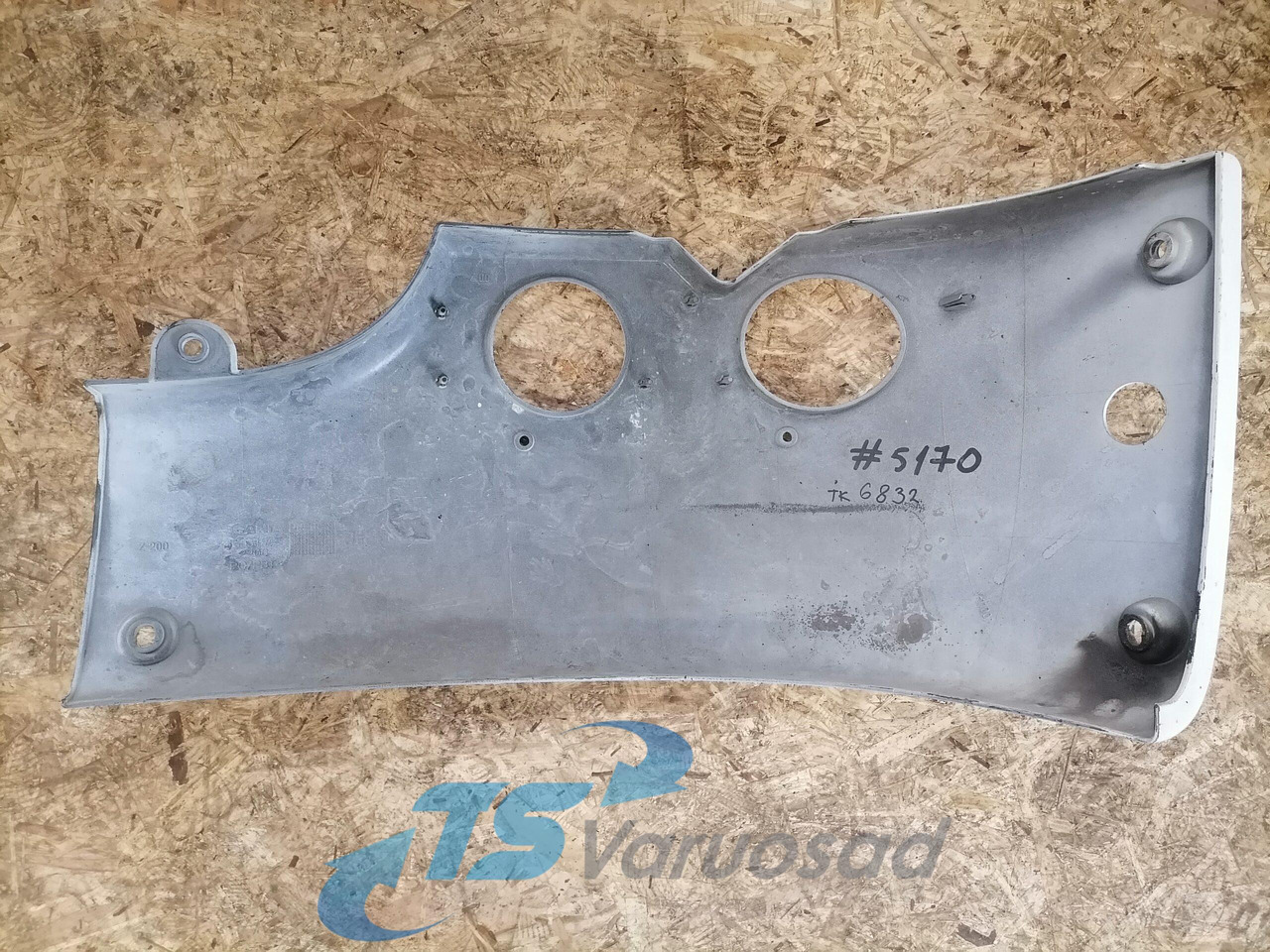 Scania Bumper cover 1853194 - Canto do pára-choque por Camião: foto 4 Scania Bumper cover 1853194 - Canto do pára-choque por Camião: foto 4