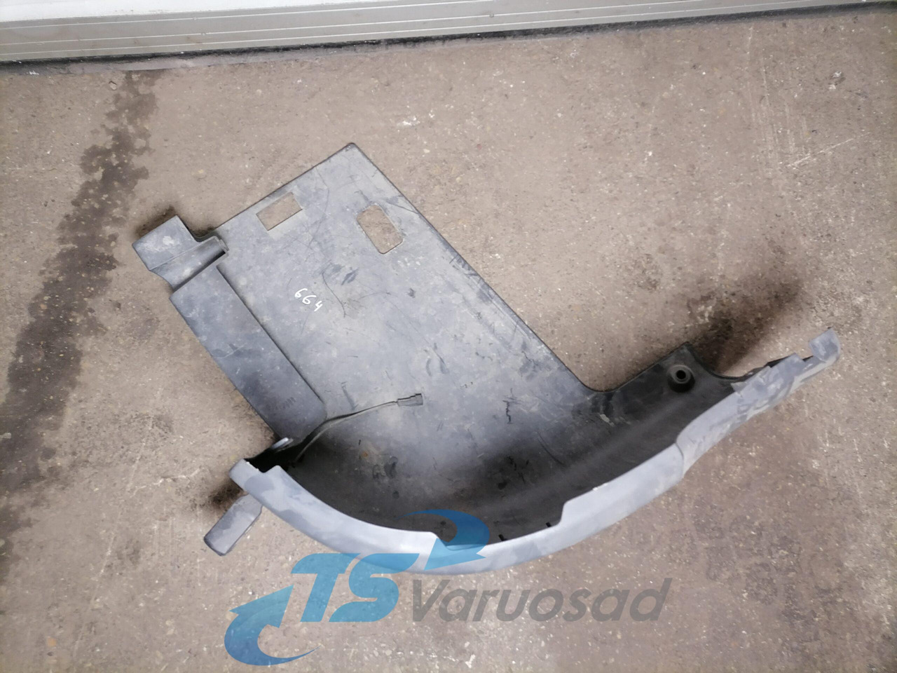 Scania Bumper cover 1884915 - Canto do pára-choque por Camião: foto 3 Scania Bumper cover 1884915 - Canto do pára-choque por Camião: foto 3