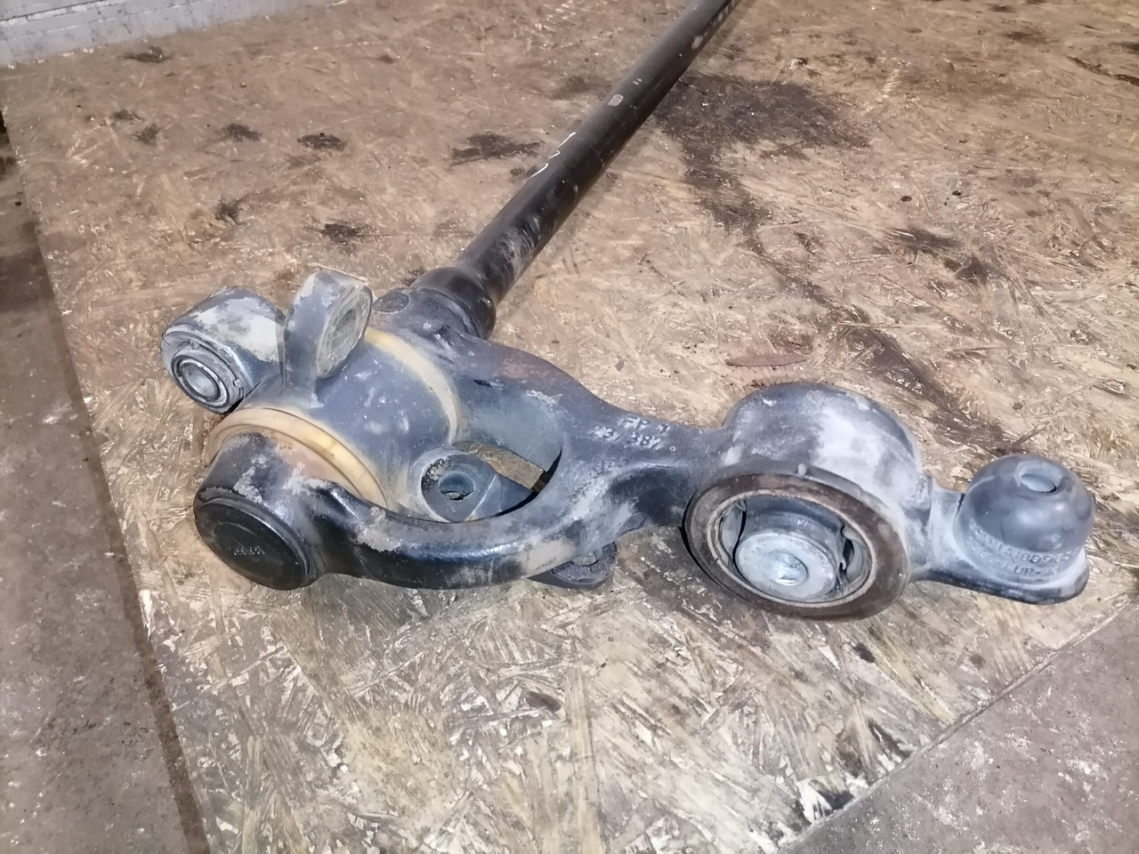 Scania Cab anti-roll bar 1788227 - Suspensão da cabina por Camião: foto 5 Scania Cab anti-roll bar 1788227 - Suspensão da cabina por Camião: foto 5