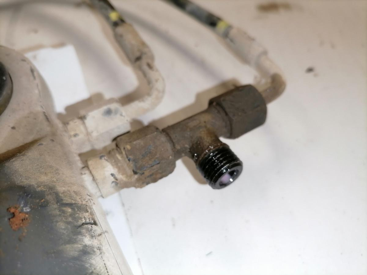 Scania Cab tilting cylinder 1848921 - Suspensão da cabina por Camião: foto 3 Scania Cab tilting cylinder 1848921 - Suspensão da cabina por Camião: foto 3