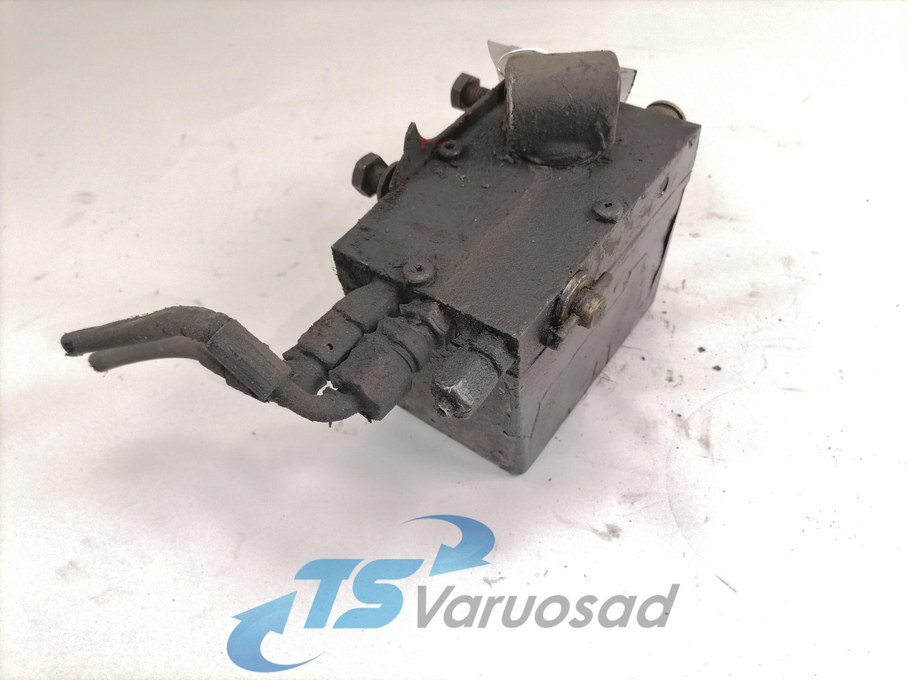 Scania Cab tilting pump 1549741 - Suspensão da cabina por Camião: foto 3 Scania Cab tilting pump 1549741 - Suspensão da cabina por Camião: foto 3