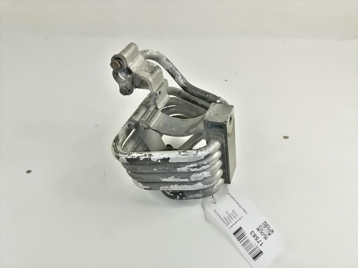 Scania Compressor air pipe 1798270 - Compressor, sistema de ar comprimido por Camião: foto 3 Scania Compressor air pipe 1798270 - Compressor, sistema de ar comprimido por Camião: foto 3