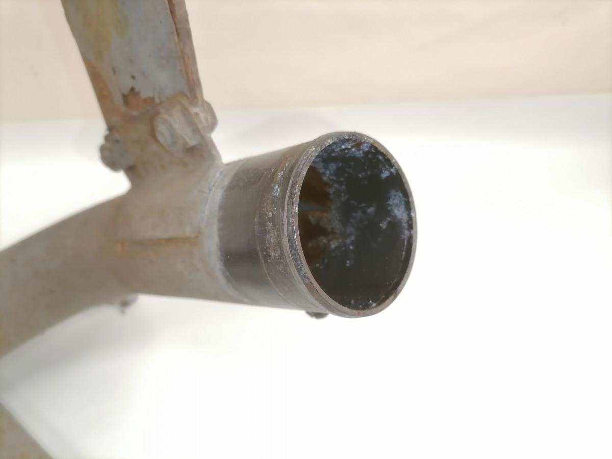 Scania Coolant pipe 1853789 - Sistema de arrefecimento por Camião: foto 3 Scania Coolant pipe 1853789 - Sistema de arrefecimento por Camião: foto 3