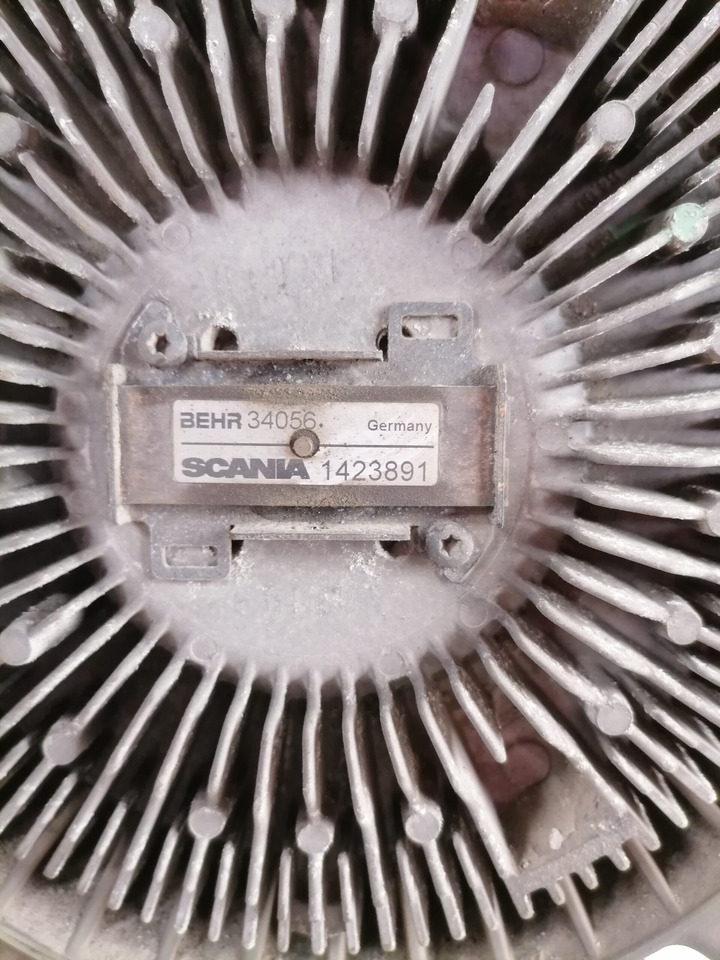 Scania Cooling fan 1423891 - Ventilador por Camião: foto 3 Scania Cooling fan 1423891 - Ventilador por Camião: foto 3