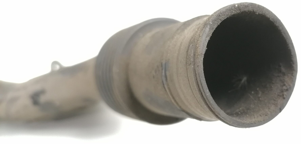 Scania Crankcase Ventilation Pipe 1527683 - Cárter por Camião: foto 3 Scania Crankcase Ventilation Pipe 1527683 - Cárter por Camião: foto 3