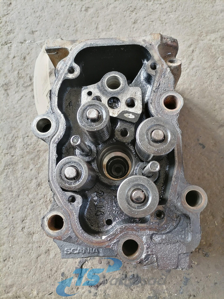 Scania Cylinder head 1522193 - Cabeça do motor por Camião: foto 4 Scania Cylinder head 1522193 - Cabeça do motor por Camião: foto 4