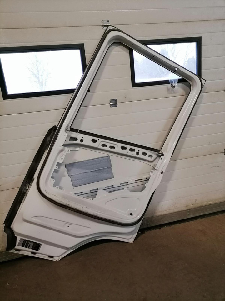 Scania Door 2653997 - Porta e peças por Camião: foto 5 Scania Door 2653997 - Porta e peças por Camião: foto 5