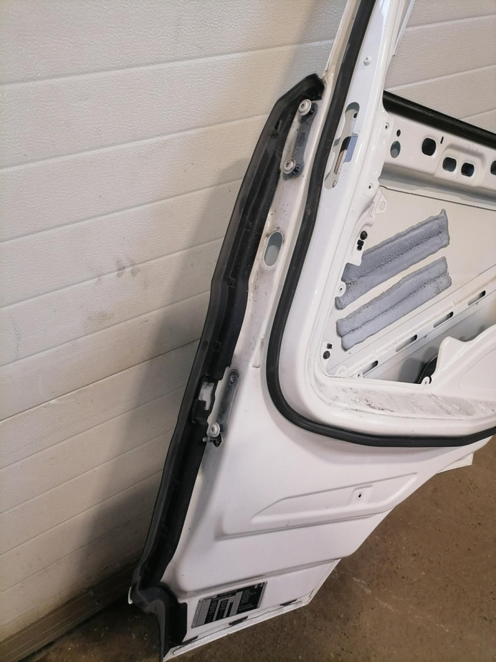 Scania Door 2653997 - Porta e peças por Camião: foto 4 Scania Door 2653997 - Porta e peças por Camião: foto 4