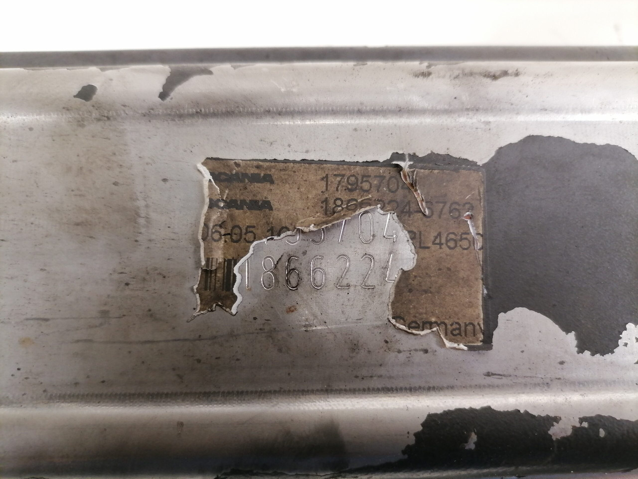 Scania EGR cooler 1795704 - Radiador EGR por Camião: foto 5 Scania EGR cooler 1795704 - Radiador EGR por Camião: foto 5