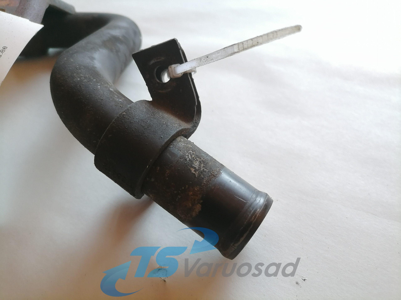 Scania EGR cooler pipe 1789710 - Radiador EGR por Camião: foto 3 Scania EGR cooler pipe 1789710 - Radiador EGR por Camião: foto 3