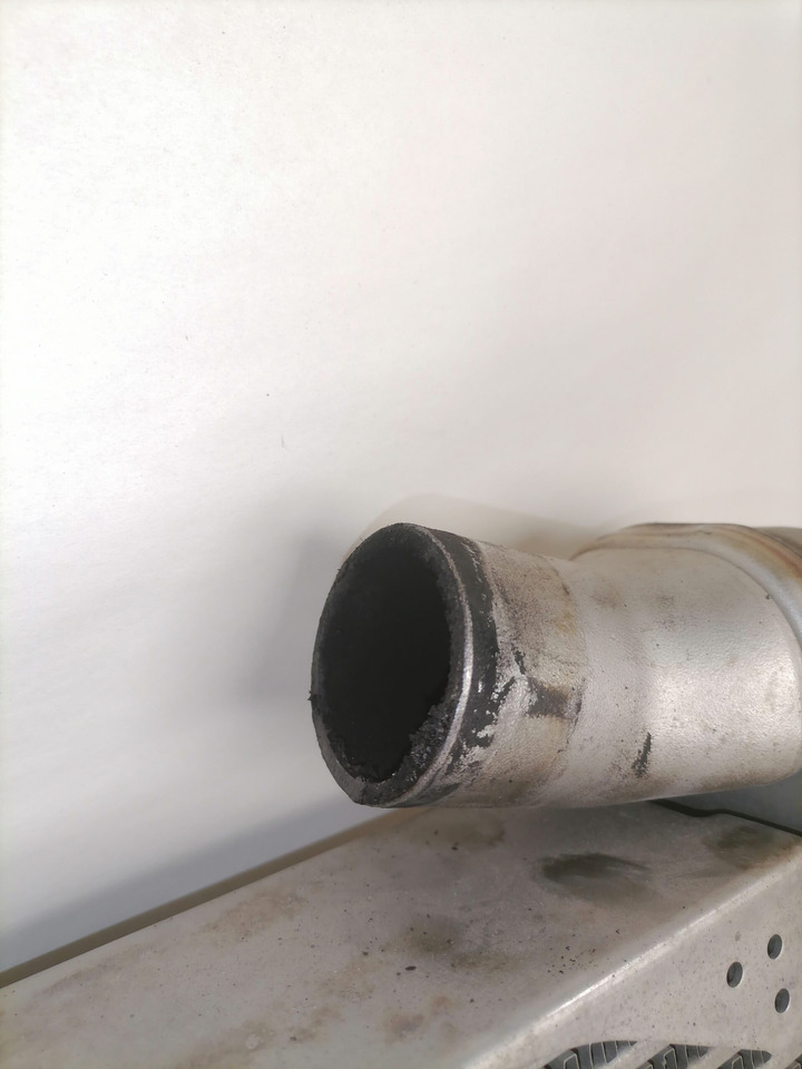 Scania EGR radiator 1785348 - Radiador EGR por Camião: foto 3 Scania EGR radiator 1785348 - Radiador EGR por Camião: foto 3