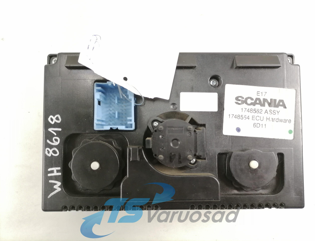 Scania Ecu, CCM 1748562 - Aquecimento/ Ventilação por Camião: foto 3 Scania Ecu, CCM 1748562 - Aquecimento/ Ventilação por Camião: foto 3