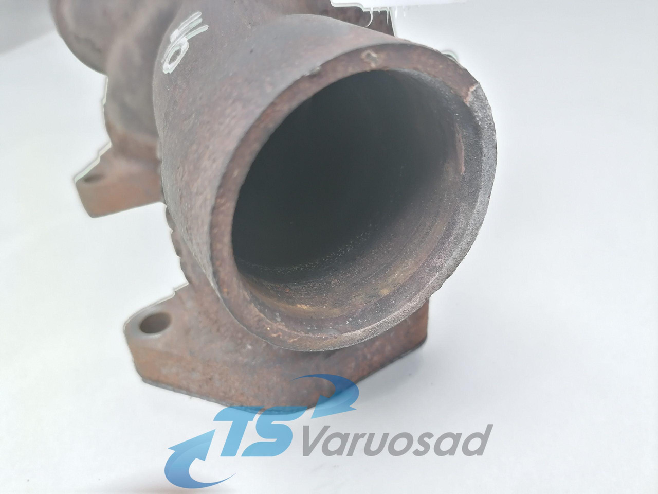 Scania Exhaust mainfold 1470305 - Colector de escape por Camião: foto 4 Scania Exhaust mainfold 1470305 - Colector de escape por Camião: foto 4