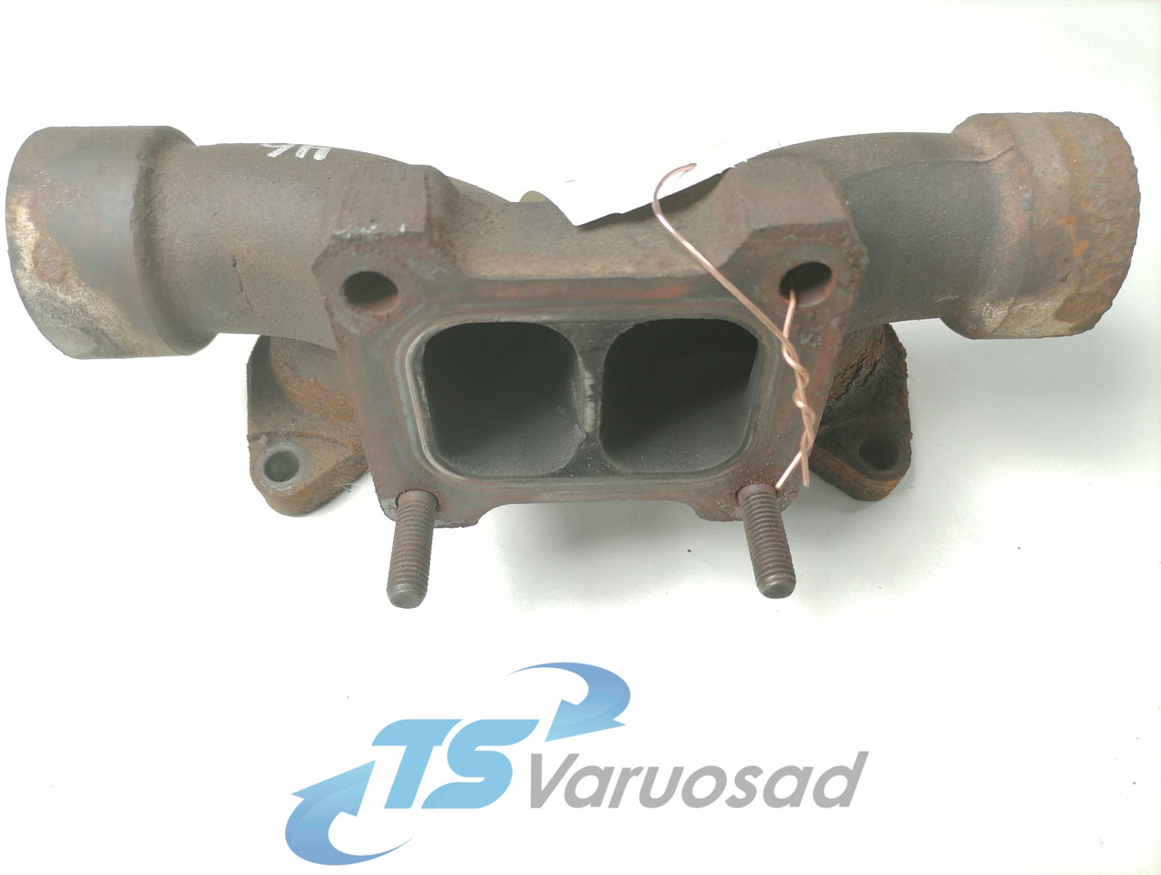 Scania Exhaust mainfold 1470305 - Colector de escape por Camião: foto 1 Scania Exhaust mainfold 1470305 - Colector de escape por Camião: foto 1