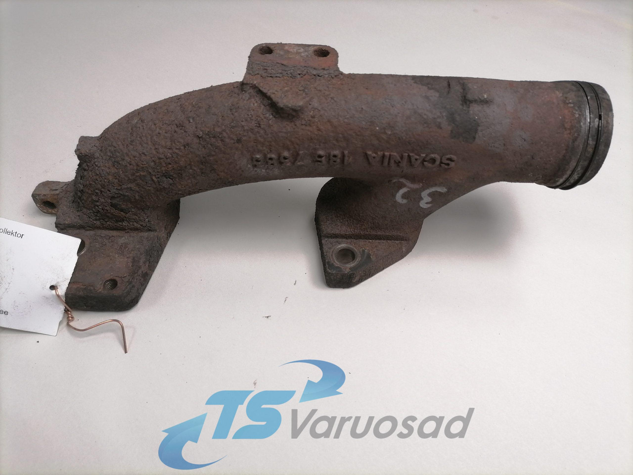Scania Exhaust mainfold 1857383 - Colector de escape por Camião: foto 1 Scania Exhaust mainfold 1857383 - Colector de escape por Camião: foto 1