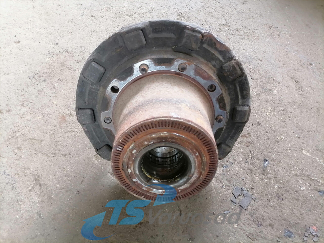 Scania Front hub 1868663 - Cubo de roda por Camião: foto 3 Scania Front hub 1868663 - Cubo de roda por Camião: foto 3