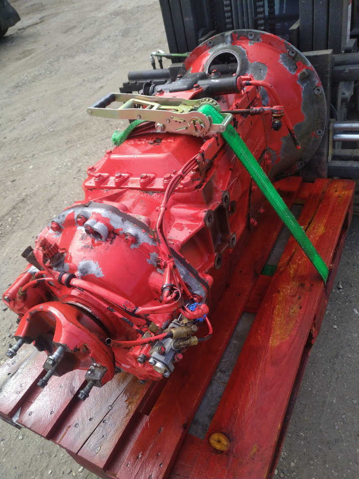 Scania Gearbox GR900 - Caixas de velocidade e peças por Camião: foto 2 Scania Gearbox GR900 - Caixas de velocidade e peças por Camião: foto 2