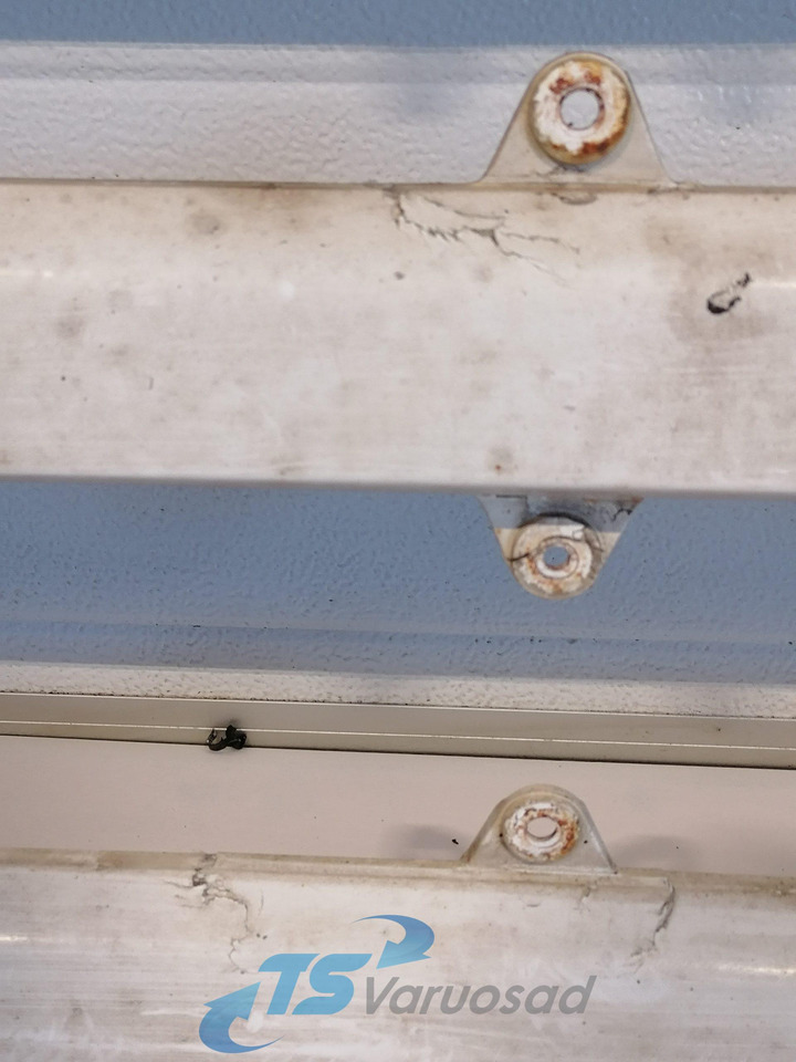 Scania Grille panel 1371856 - Grade radiador por Camião: foto 5 Scania Grille panel 1371856 - Grade radiador por Camião: foto 5