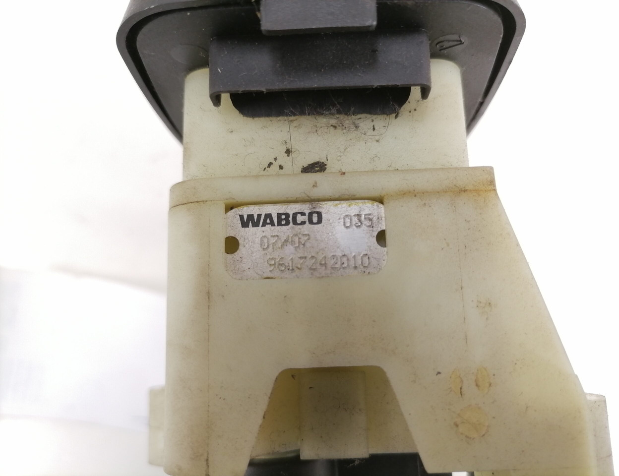 Scania Handbrake control lever 1774969 - Peça universal por Camião: foto 5 Scania Handbrake control lever 1774969 - Peça universal por Camião: foto 5