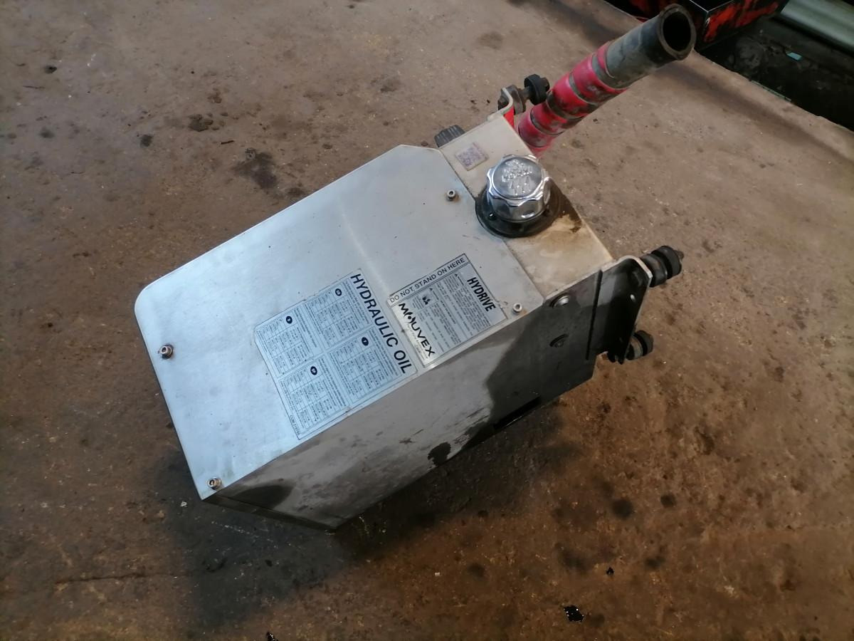 Scania Hydrulic oil cooler - Tanque hidráulico por Camião: foto 4 Scania Hydrulic oil cooler - Tanque hidráulico por Camião: foto 4