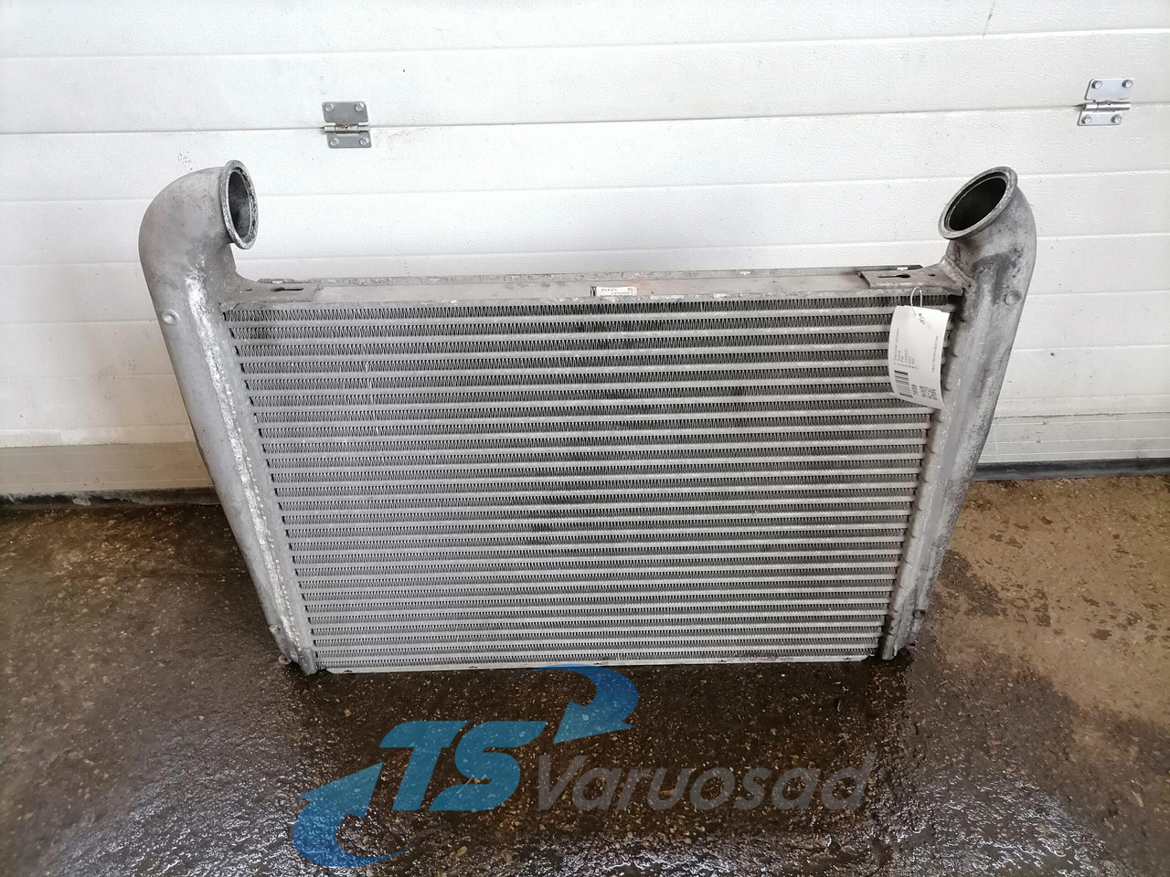 Intercooler por Camião Scania Intercooler radiator 1400937: foto 6