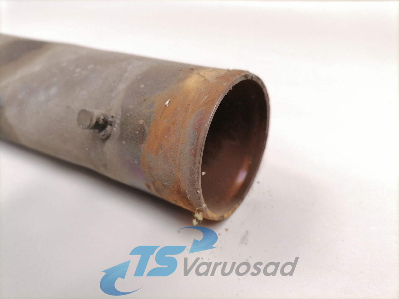 Scania Jahutusvedeliku toru, retarder 1781926 - Sistema de arrefecimento por Camião: foto 2 Scania Jahutusvedeliku toru, retarder 1781926 - Sistema de arrefecimento por Camião: foto 2