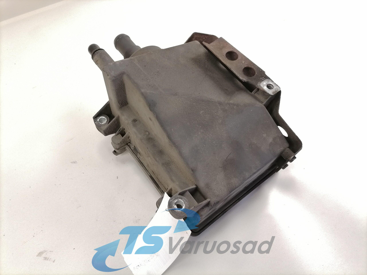 Scania Karterituulutusfiltri korpus 1756771 - Cárter por Camião: foto 2 Scania Karterituulutusfiltri korpus 1756771 - Cárter por Camião: foto 2